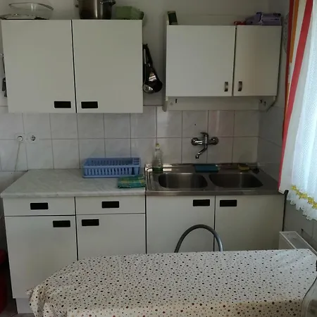 Margareta Apartmanhaz Balatonboglár