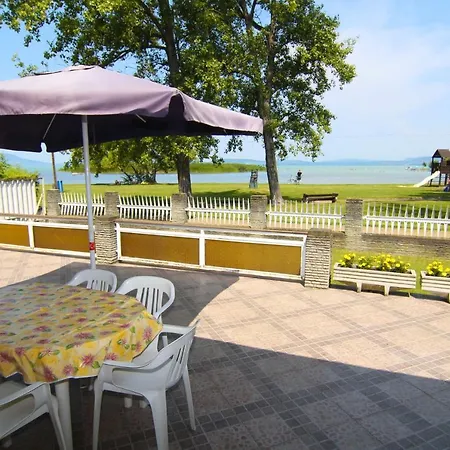 Margareta Apartmanhaz 公寓