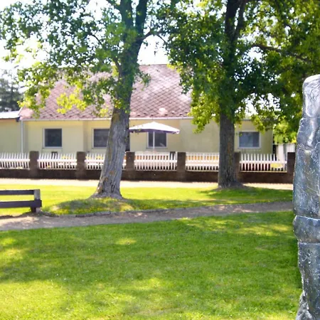 Апартаменты Margareta Apartmanhaz *