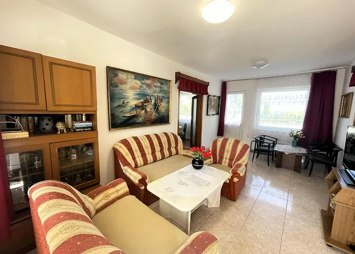Margareta Apartmanhaz Balatonboglar