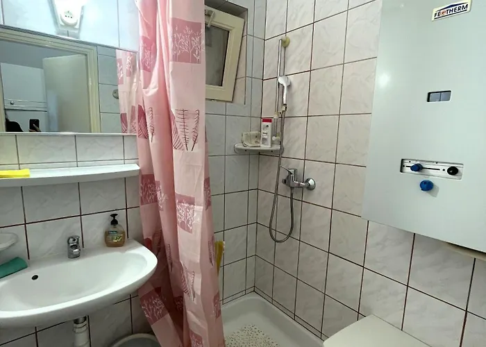 Margareta Apartmanhaz * Balatonboglar