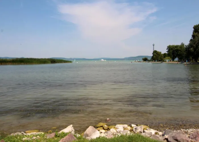 Margareta Apartmanhaz * Balatonboglar